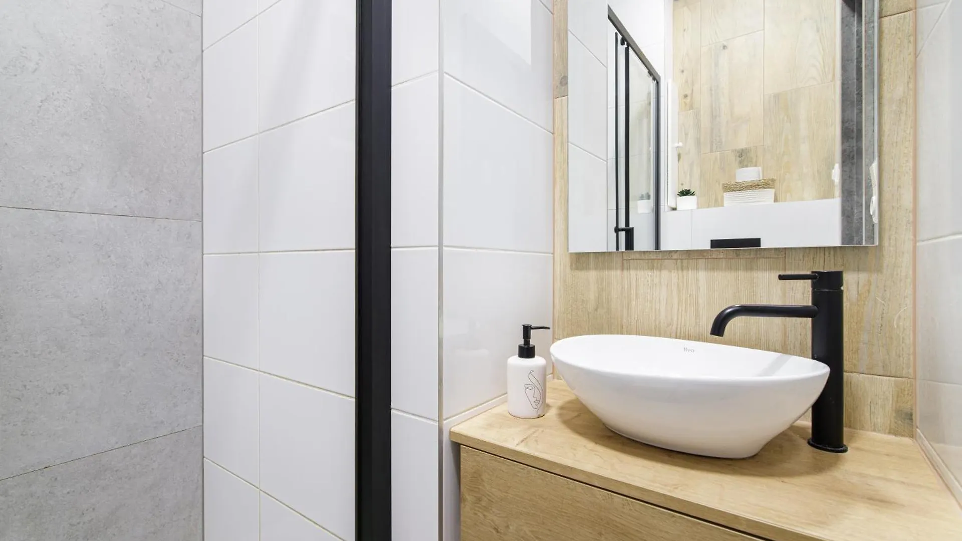 Apartment Hotel Stud Mb Ostrava